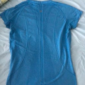 Lulu lemon active top